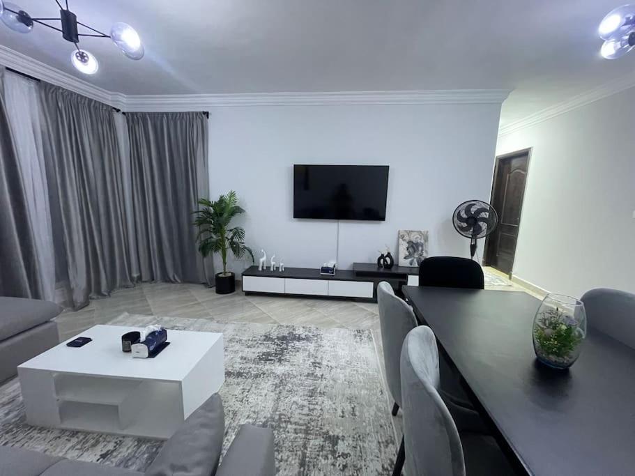 Apartment Relaxing Cool In New